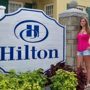 Meet your Posher, Kayla